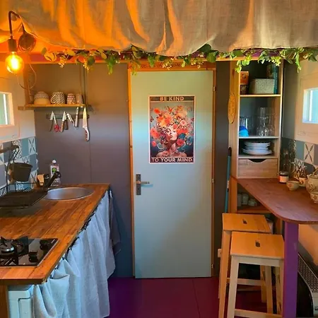 Tiny Boheme